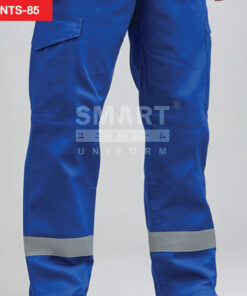 ซูม กางเกงช็อปช่างสีน้ำเงินสด ดีเทลตะเข็บแน่น กระเป๋าแฟลปข้าง และแถบสะท้อนแสง