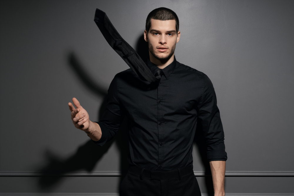 เสื้อดำ ใส่ทำงาน