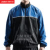 แจ็คเก็ตสีน้ำเงินดำเงาแถบขาว คอสูงซิปตรงลุคสปอร์ต ใช้เป็นแจ็คเก็ตผู้ชายหรือแจ็คเก็ตผู้หญิงได้