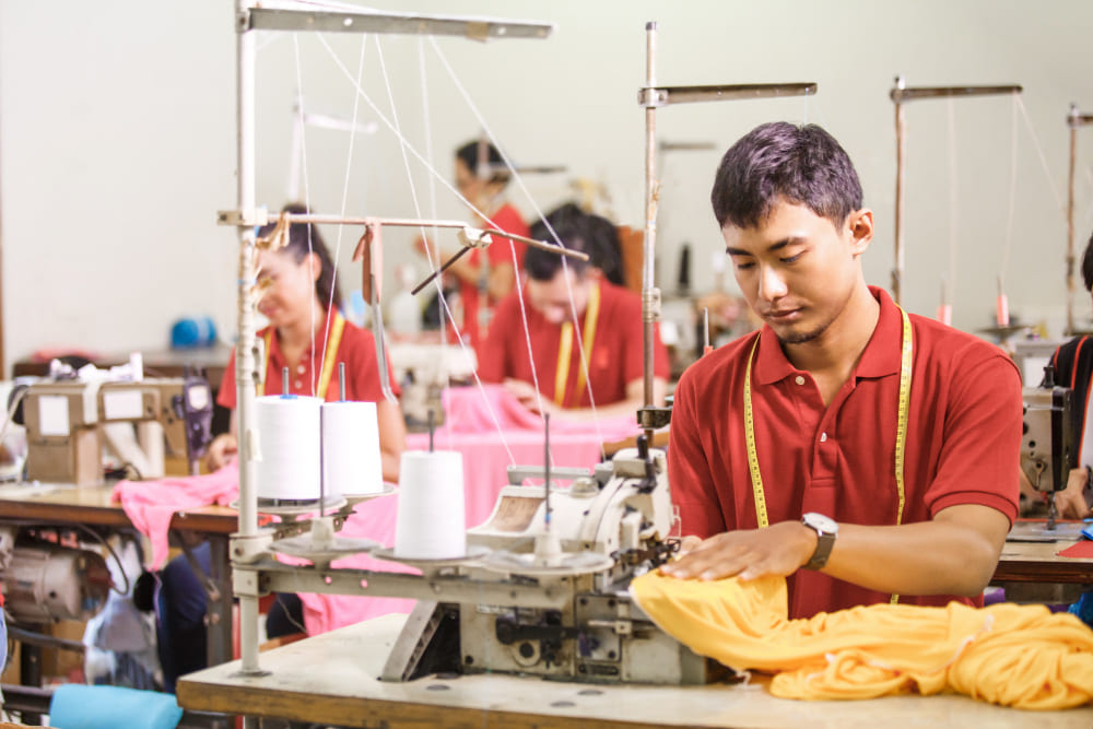 ร้านรับทำเสื้อพนักงาน
